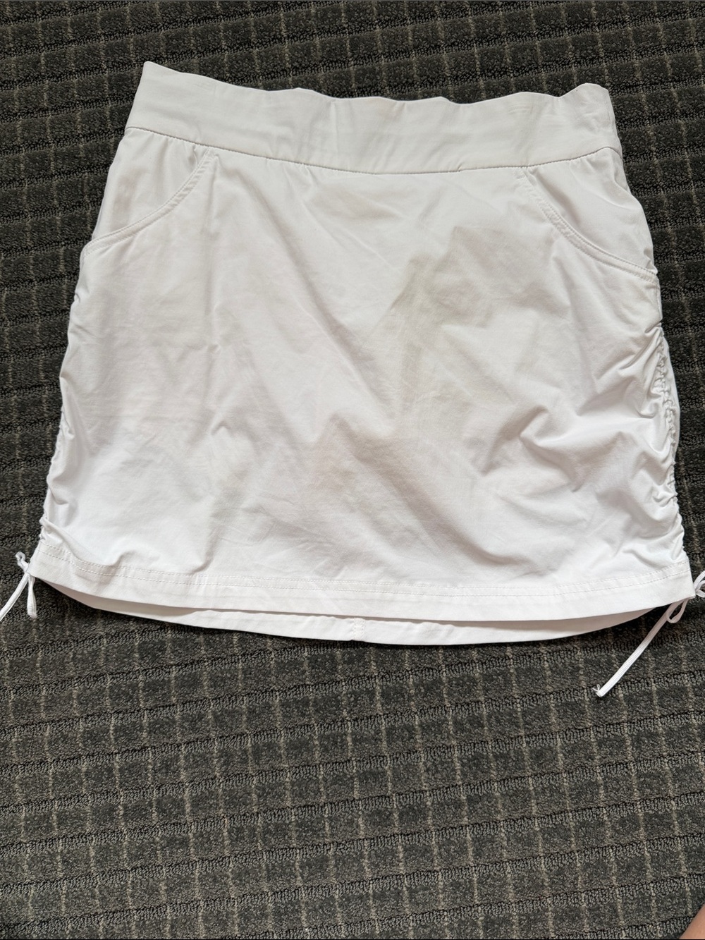 Columbia White Women's Active Mini Skirt with Side Ties